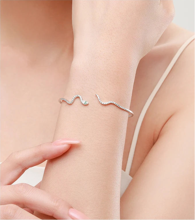 925 Sterling Silver Black Snake Zirconia Bangle