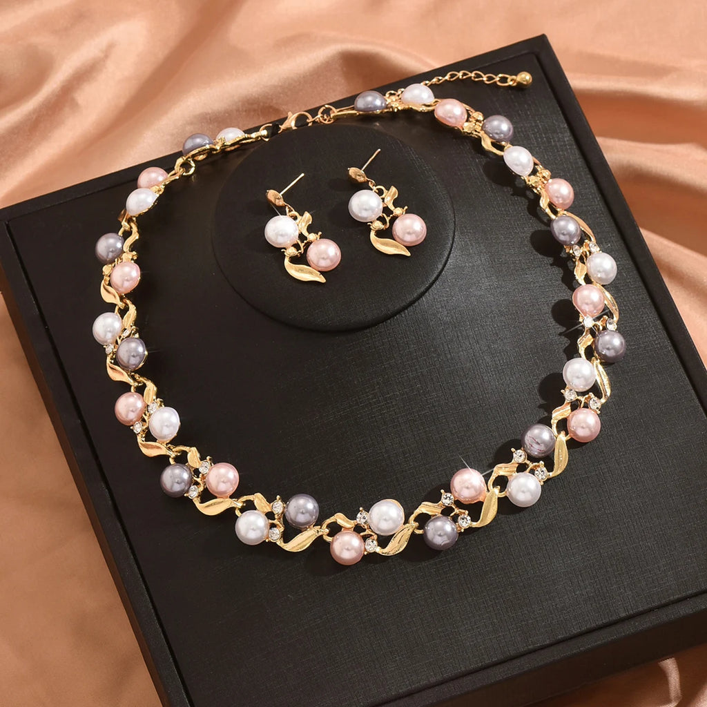 Elegant Faux Pearl Necklace & Earrings Set
