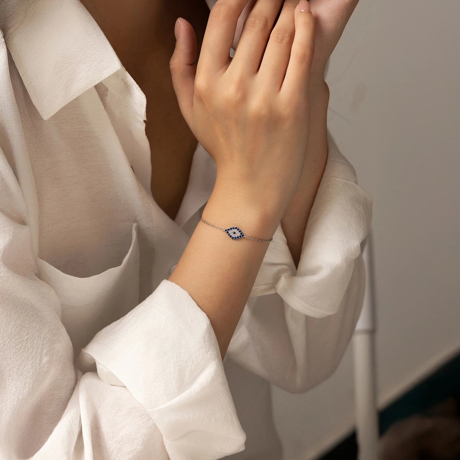 925 Sterling Silver Blue & Clear CZ Eye Bracelet