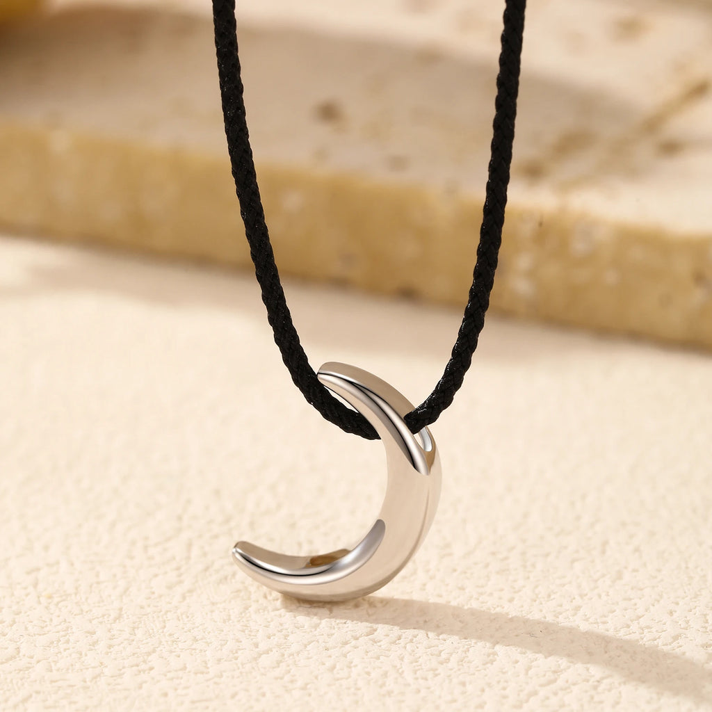 925 Sterling Silver Mirror Texture Moon Pendant Necklace