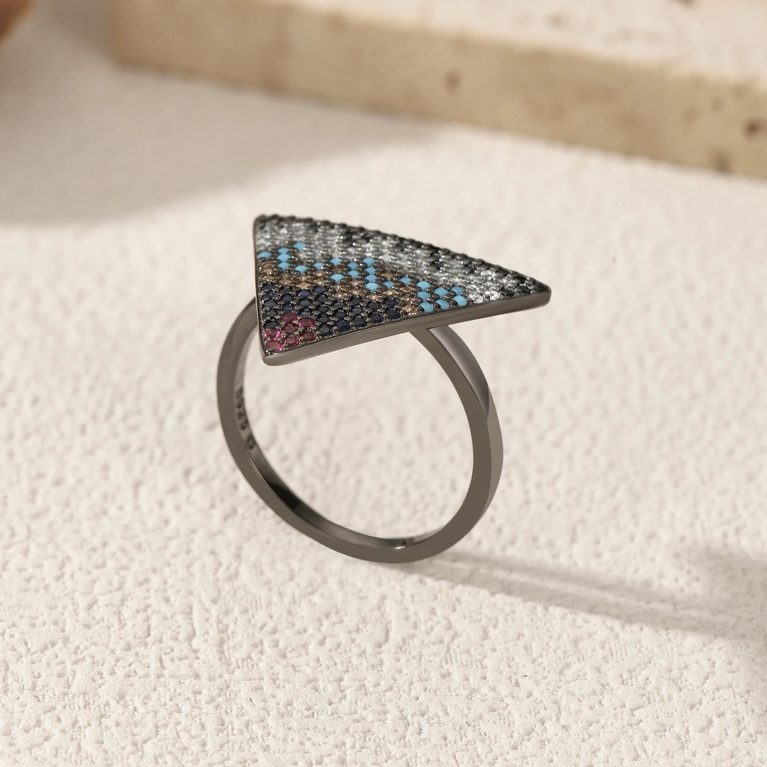 925 Sterling Silver Black CZ Geometric Round Ring