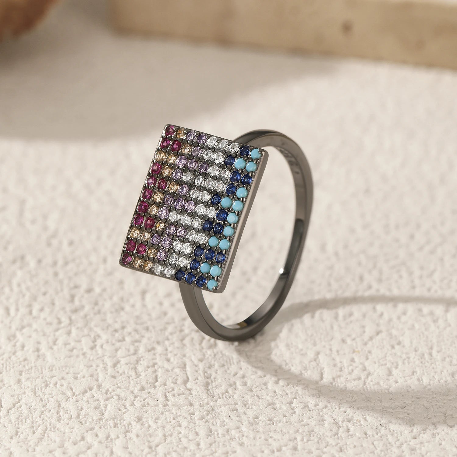 925 Sterling Silver Black CZ Geometric Round Ring