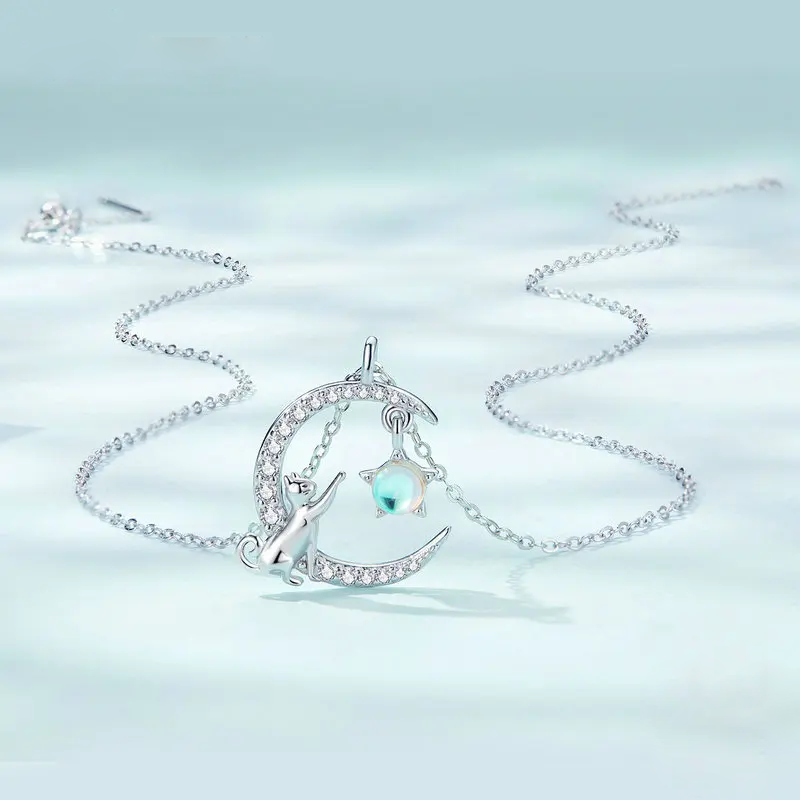 925 Sterling Silver Cute Cat Moon Pendant Necklace