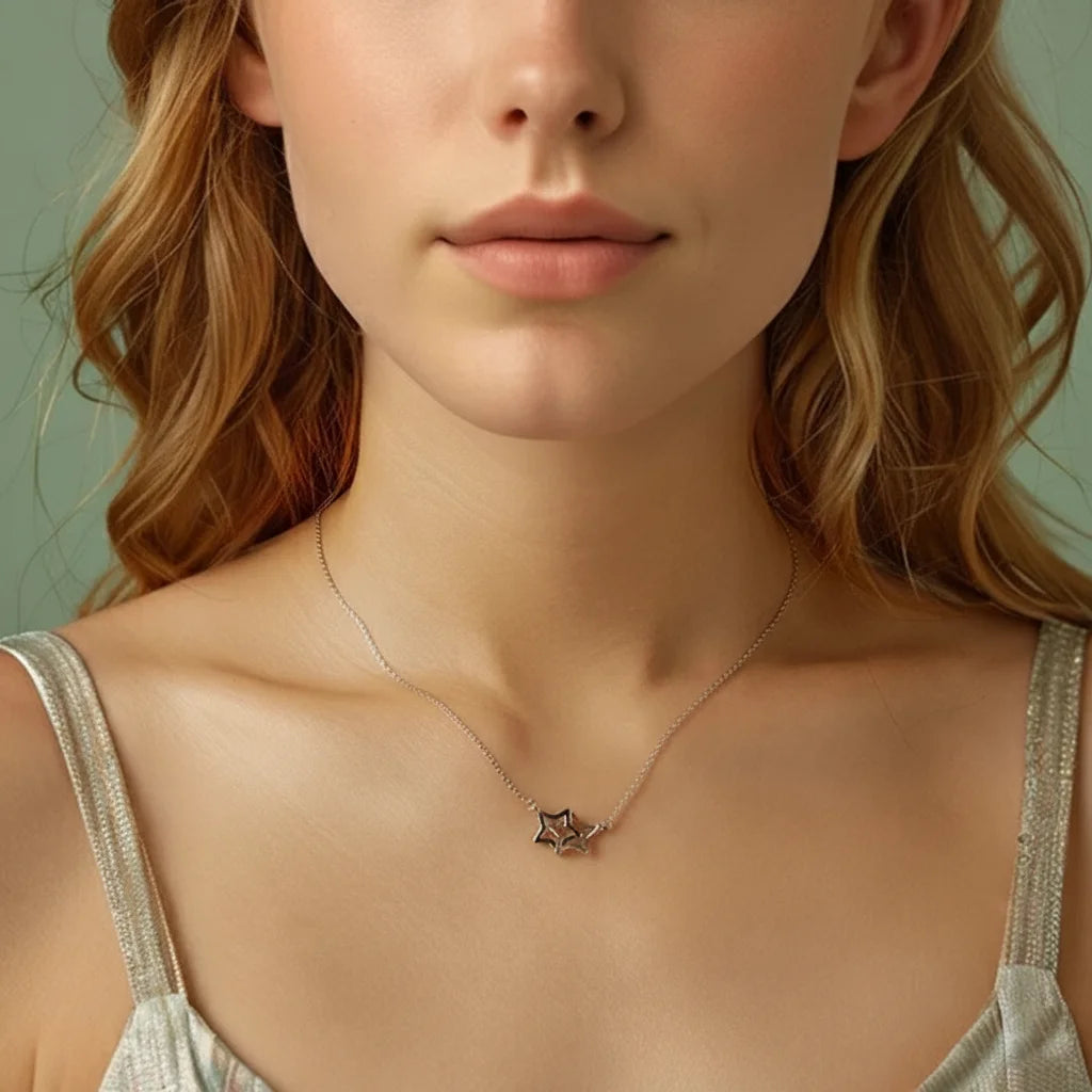 925 Sterling Silver Swinging Starlight Necklace