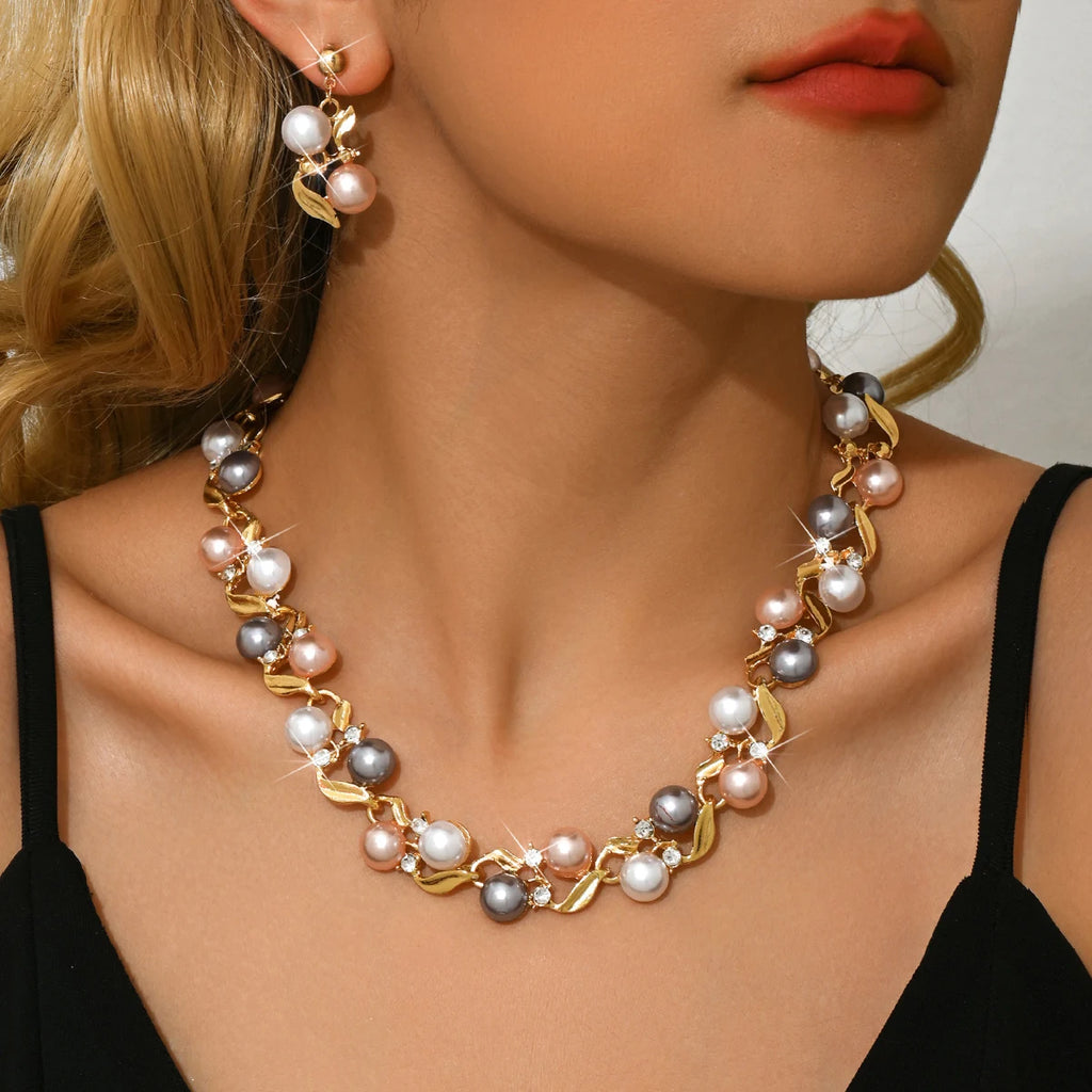 Elegant Faux Pearl Necklace & Earrings Set