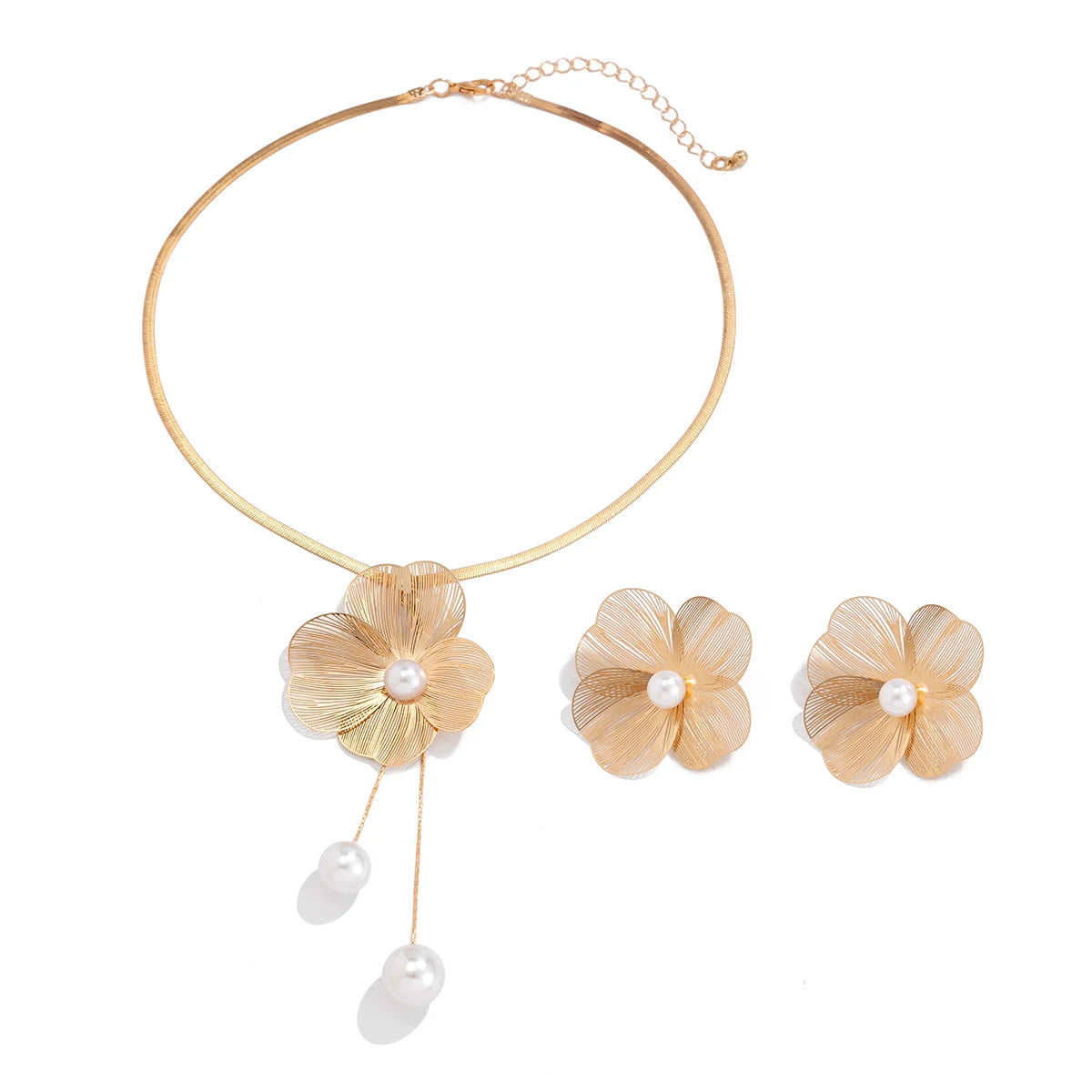 Pearl Flower Choker & Earrings Set