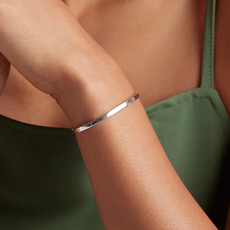 925 Sterling Silver “Nothing Is Impossible” Courage Bangle